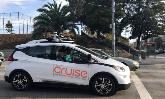 US Extends Public Input on GM, Ford Self-Driving Petitions