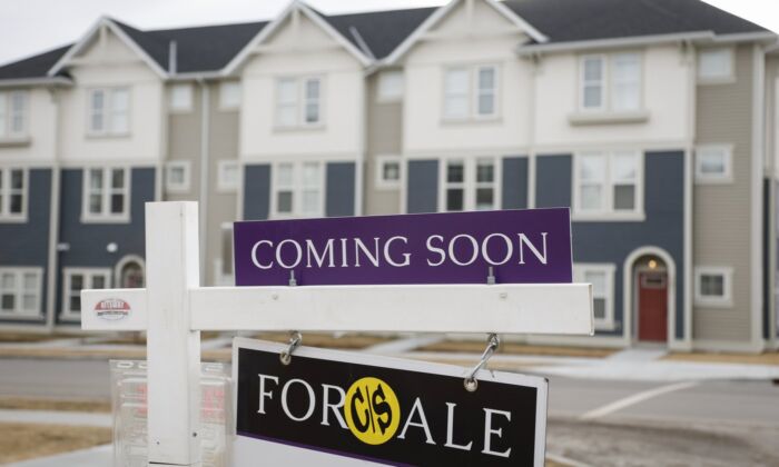 Houses for sale in a new subdivision in Airdrie, Alta., Jan. 28, 2022. (The Canadian Press/Jeff McIntosh)