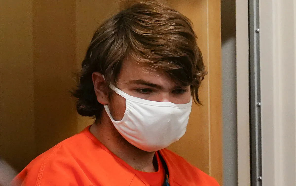 Payton Gendron is led into the courtroom for a hearing at Erie County Court, in Buffalo, N.Y., on May 19, 2022. (Matt Rourke/AP Photo)