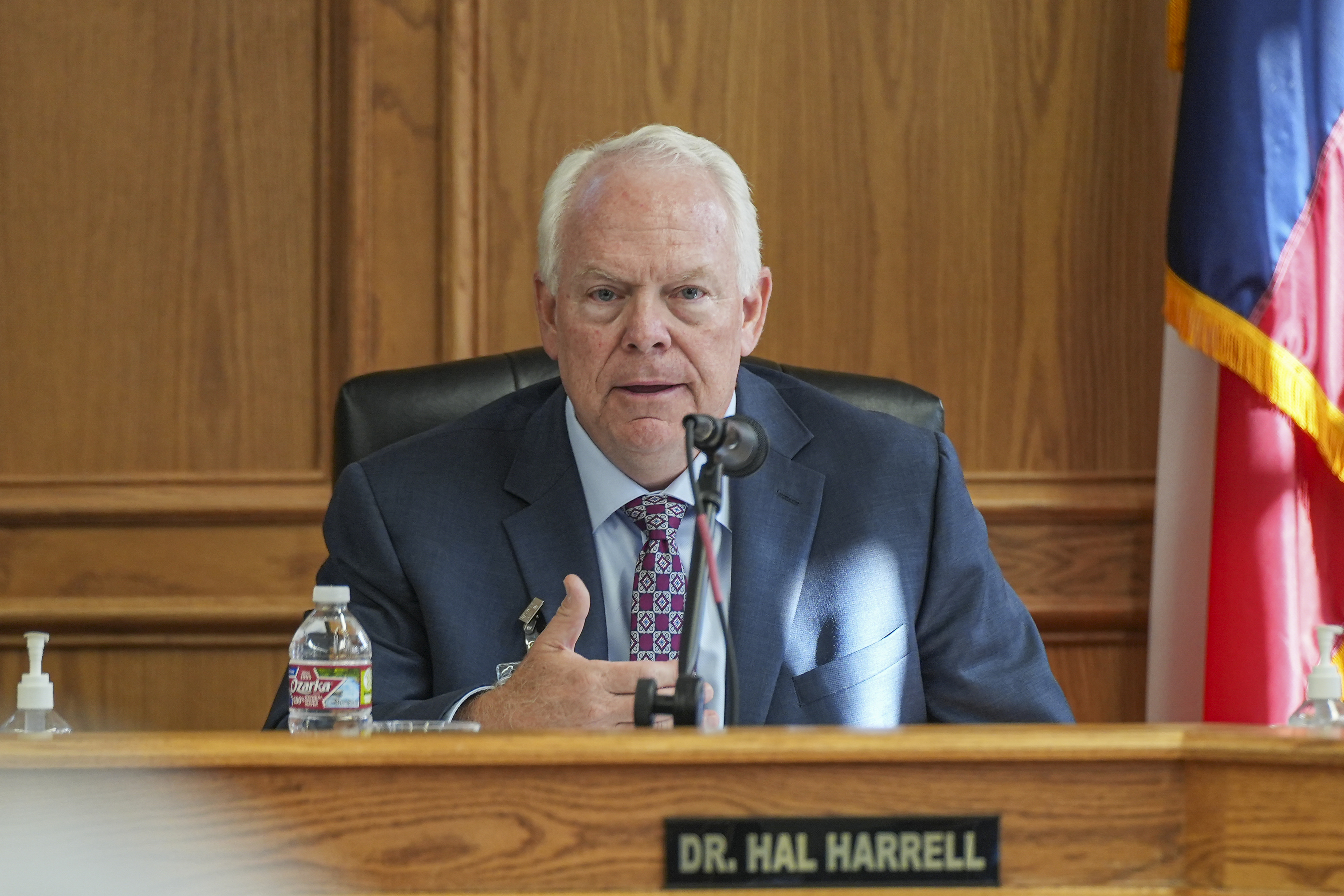 No Action Taken Against Uvalde School Police Chief at First Meeting Since Mass Shooting - Vimarsana News