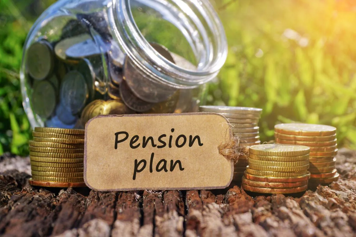 Pension plans are different. We should know the difference of them, and check with our employers to understand what exactly our pensions are. (Yunus Malik/ShutterStock)