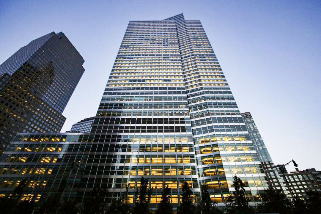 Goldman Sachs-Funded Socialist Forum Profits ‘Off the Same System They ’Hate'': Cubans Who Fled Communism