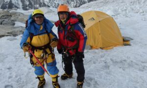 Elderly Hong Kong Couple’s Everest Challenge Ends