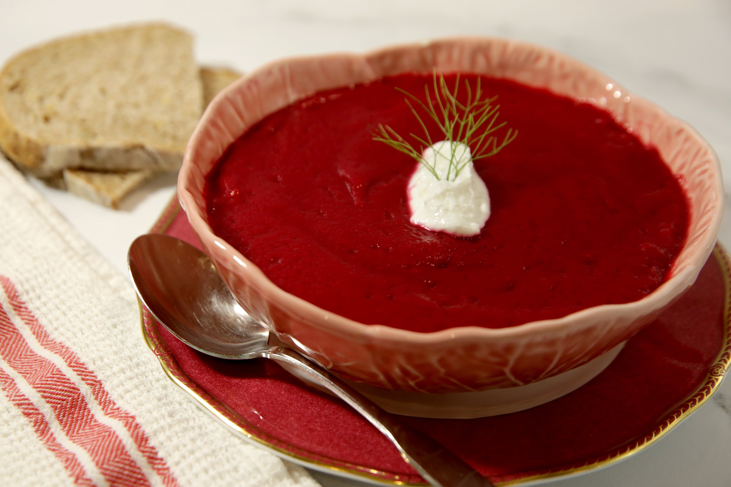 FOOD-SUMMER-SOUP-RECIPES-2-SL