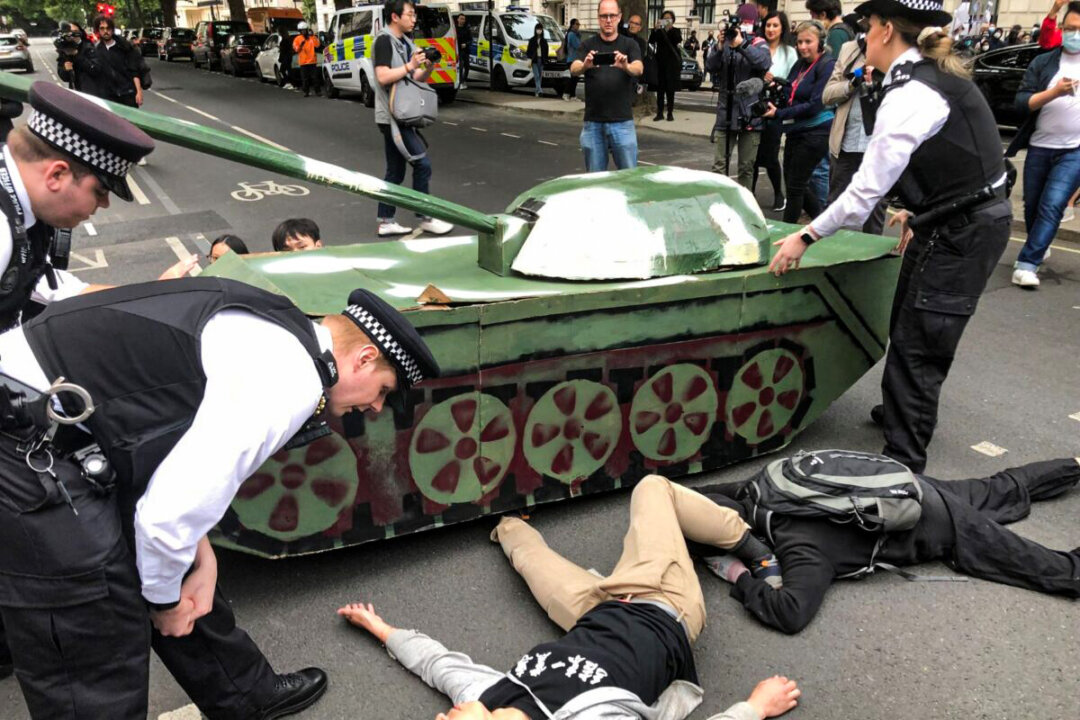 ‘Tank Cake’ in Livestream Unnerves Beijing on Eve of Anniversary of Tiananmen Square Massacre, Prompting Censorship