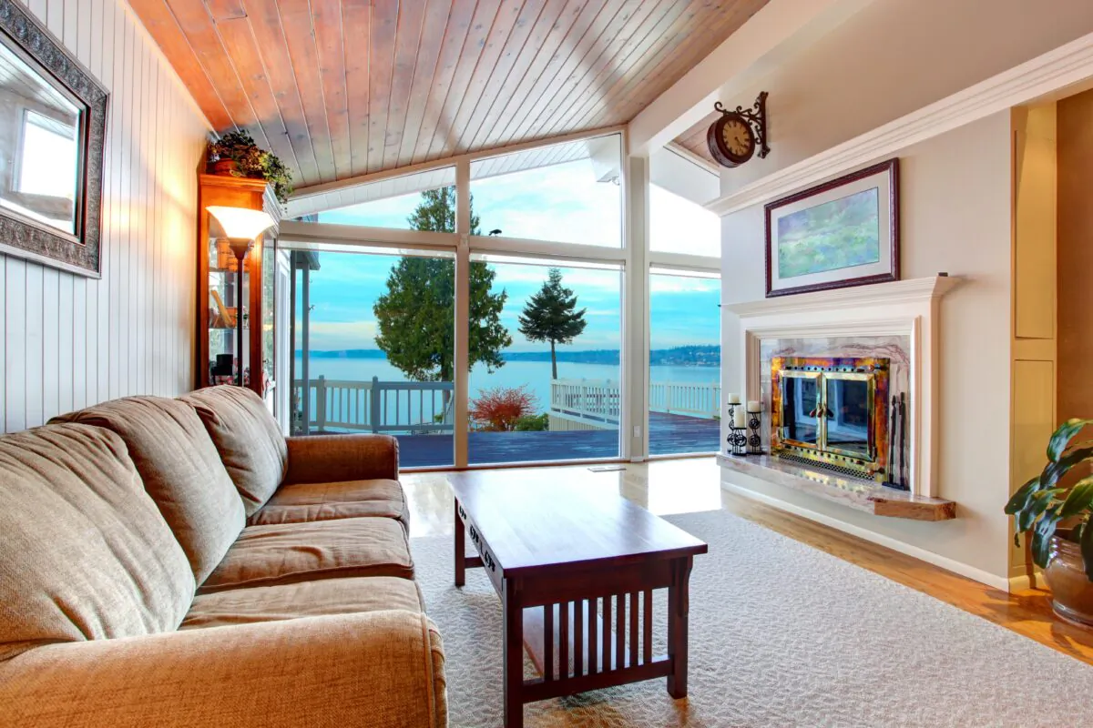 There are several ways to get change a flat ceiling to a sloped one. (Artazum/Shutterstock)