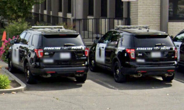 Police cars outside the Stockton Police Department in Stockton, Calif., in April 2022. (Google Maps/Screenshot via The Epoch Times)