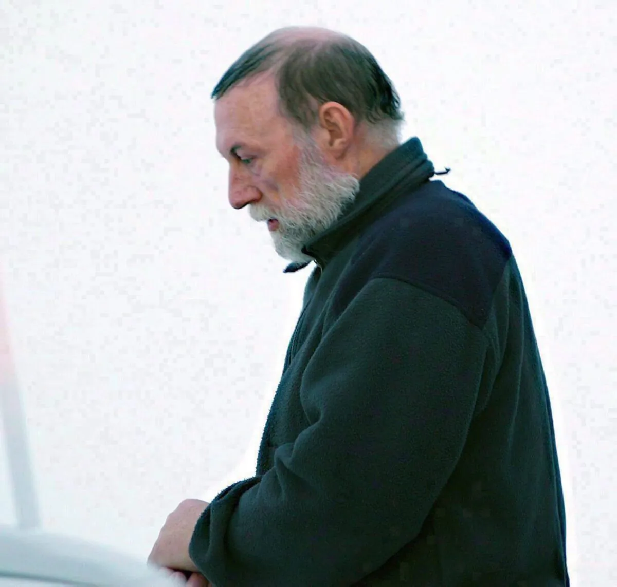 Eric Dejaeger leaves an Iqaluit, Nunavut courtroom on Jan. 20, 2011. (The Canadian Press/Chris Windeyer)