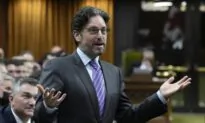 Party Divide Prompts 2 Ontario MPs to Switch Allegiances in Conservative Leadership Race