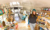 Mobile Art Dealer Sues Town Over Requiring Donation of All Profit to Charity