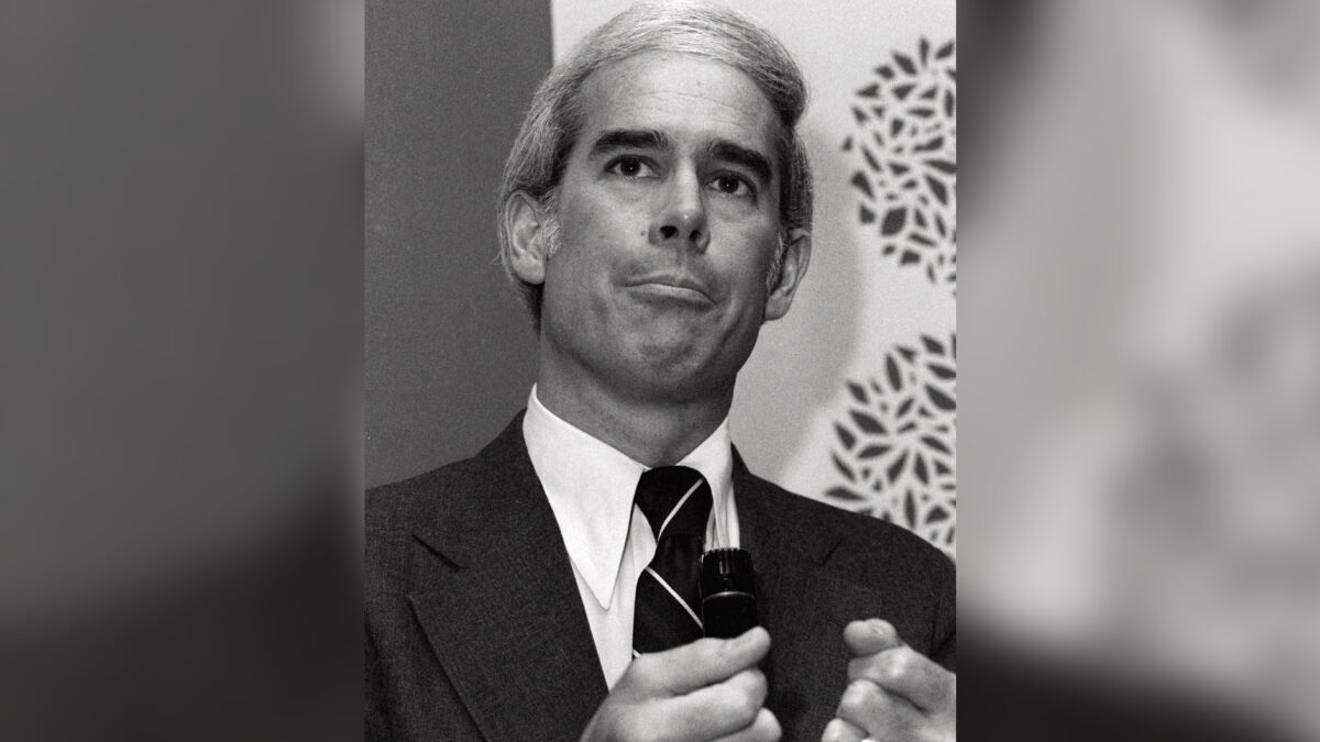 Former Longtime Illinois US Rep. John E. Porter Dies at 87