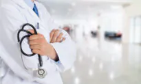 Doctors Sue FDA, Allege Crusade Against Ivermectin ‘Unlawfully Interfered’ With Their Ability to Treat Patients