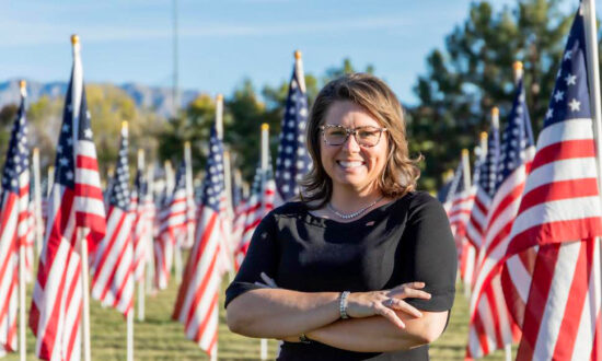 GOP Rivals in Toss-Up Nevada Congressional District Plot Primary Campaign's Final Days