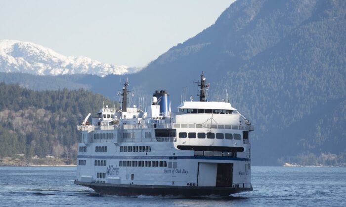 A ferry arrives at Horseshoe Bay near West Vancouver, B.C. March 16, 2020. (The Canadian Press/Jonathan Hayward)