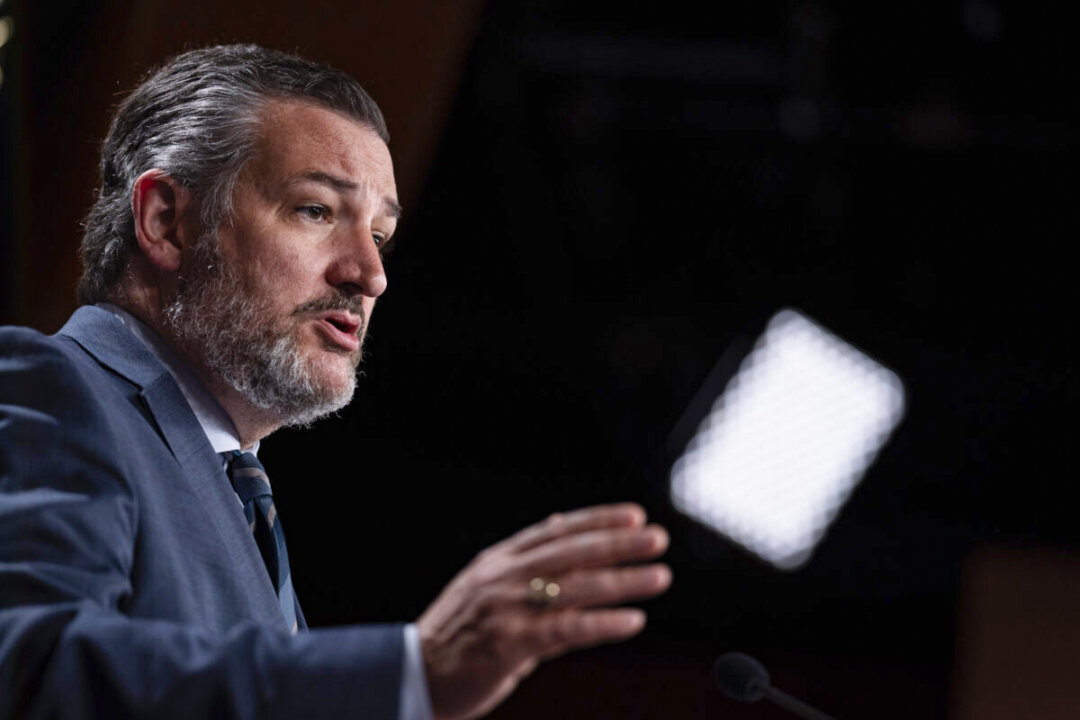 EXCLUSIVE: Republicans Press FDA on Why COVID-19 Vaccines Would Be Authorized for Young Children