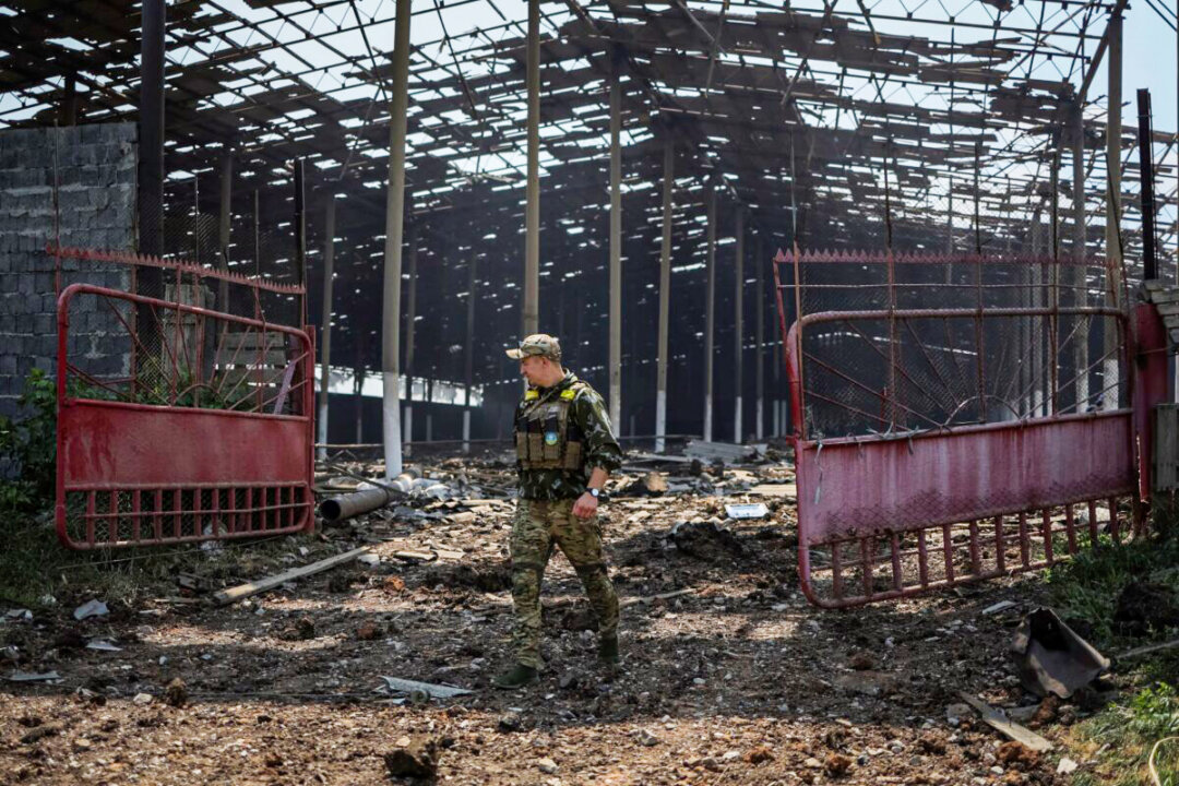 Ukraine Claims Troops Hold on Sievierodonetsk, Advance in South