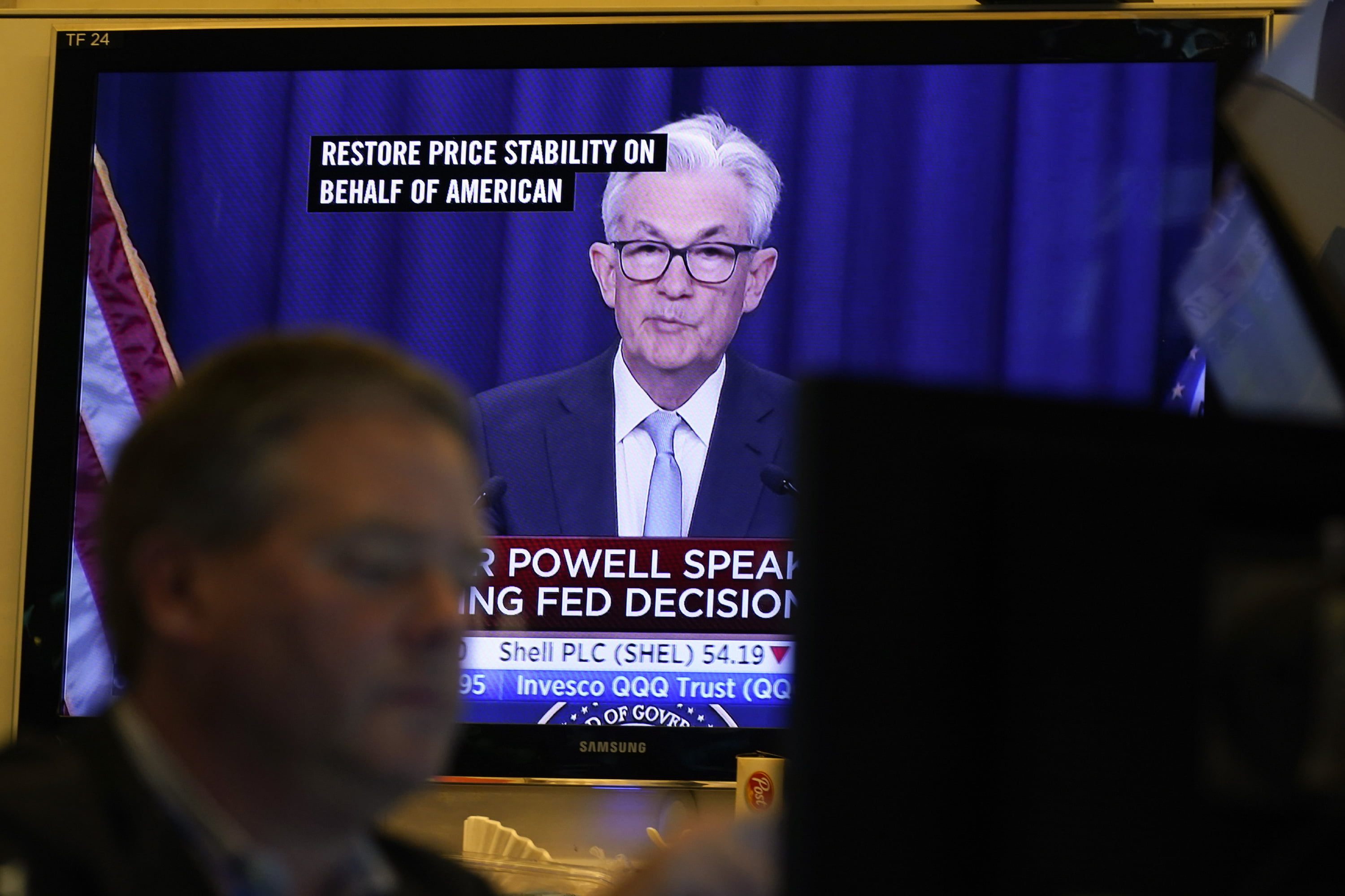 Fed's Aggressive Rate Hikes Raise Likelihood of a Recession - Vimarsana News