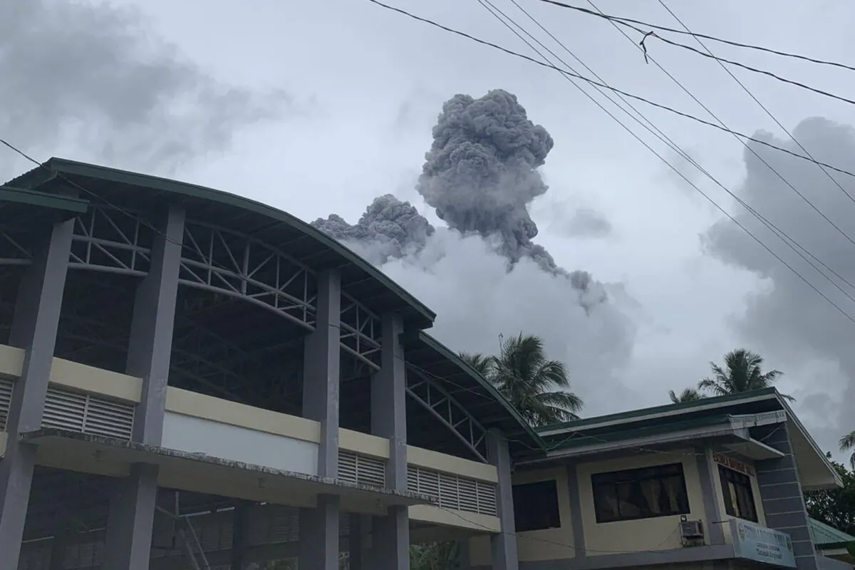 Ash and steam are spewed from Mount Bulusan, as seen from Casiguran, Sorsogon province in Philippines, on June 5, 2022. (Karlyn Dupan Hamor/AP Photo)