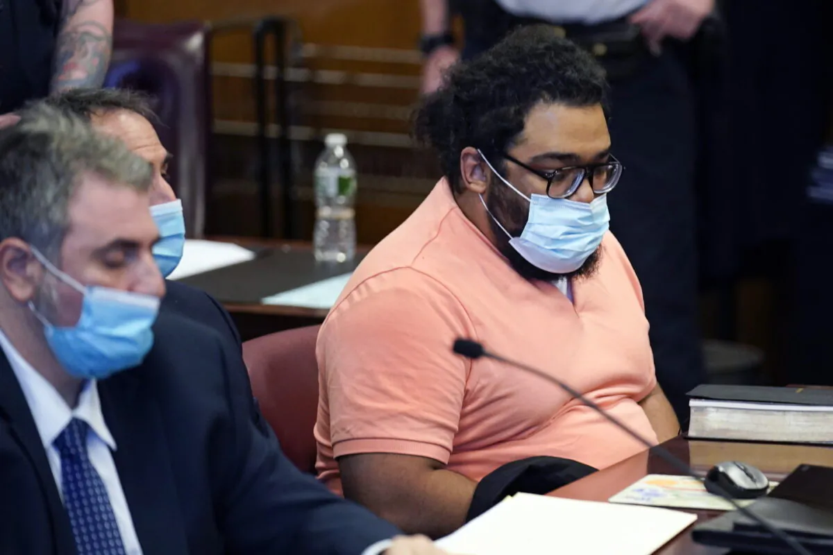 Richard Rojas (R) appears in court for the start of his trial in New York, on May 9, 2022. (Seth Wenig/AP Photo)