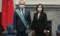 French Lawmakers Pledge Support for Taiwan on Island Visit