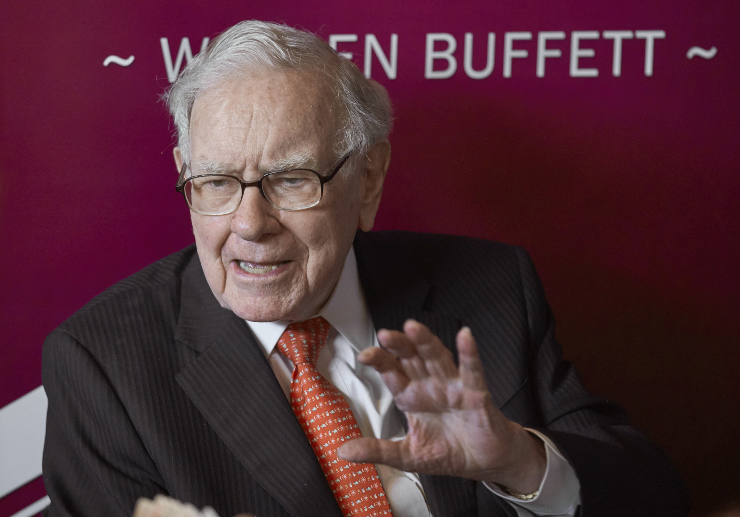 What Warren Buffett Selling BYD Stock Means for Regular Investors - Vimarsana News