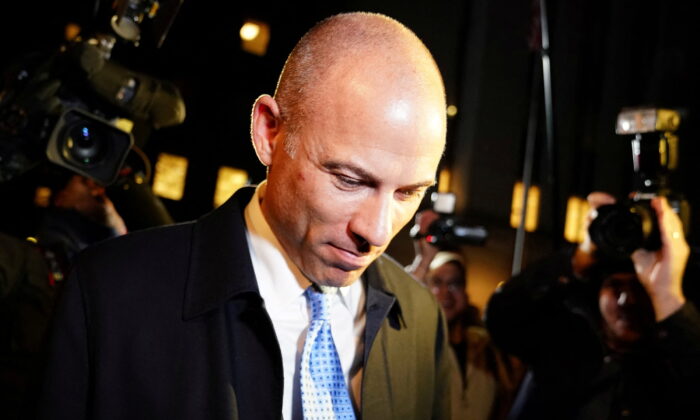 Lawyer Michael Avenatti walks out of federal court in New York on March 25, 2019. (Carlo Allegri/Reuters)
