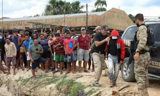 Suspect Confesses to Shooting UK Journalist and Brazilian Guide