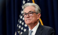 Powell Says Economic Growth Will Likely Slow as De-Globalization Pressures Build