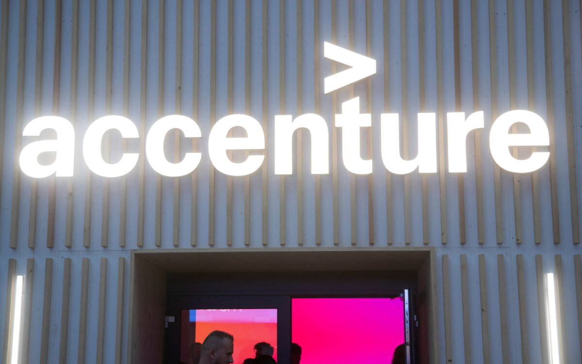 NextImg:Feds Paid Accenture $208 Million to Manage COVID Program