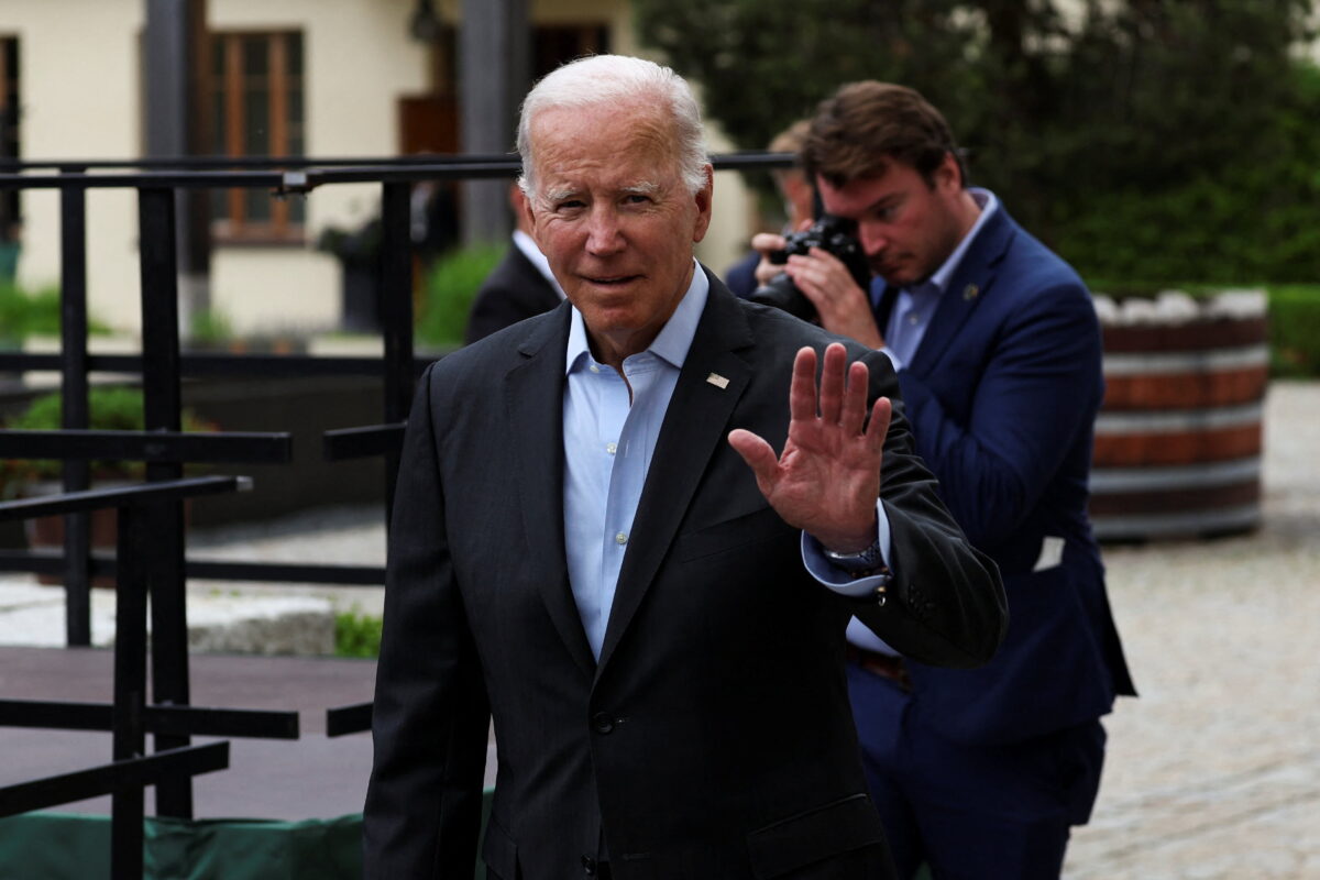 Biden Raises US Tariff Rate on Certain Russian Imports to 35 Percent