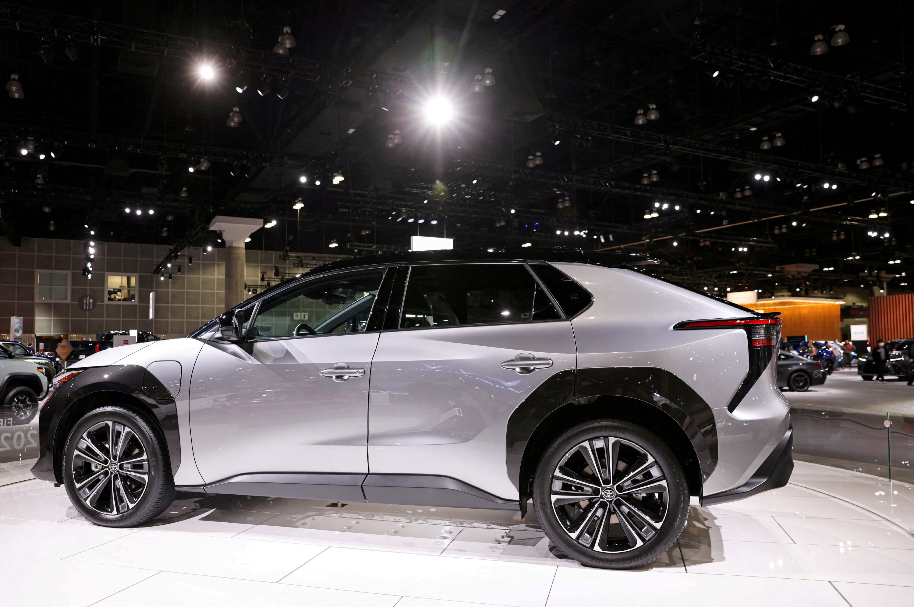 Texas Utility Company Plans to Power the Grid with Battery Electric Vehicles - Vimarsana News