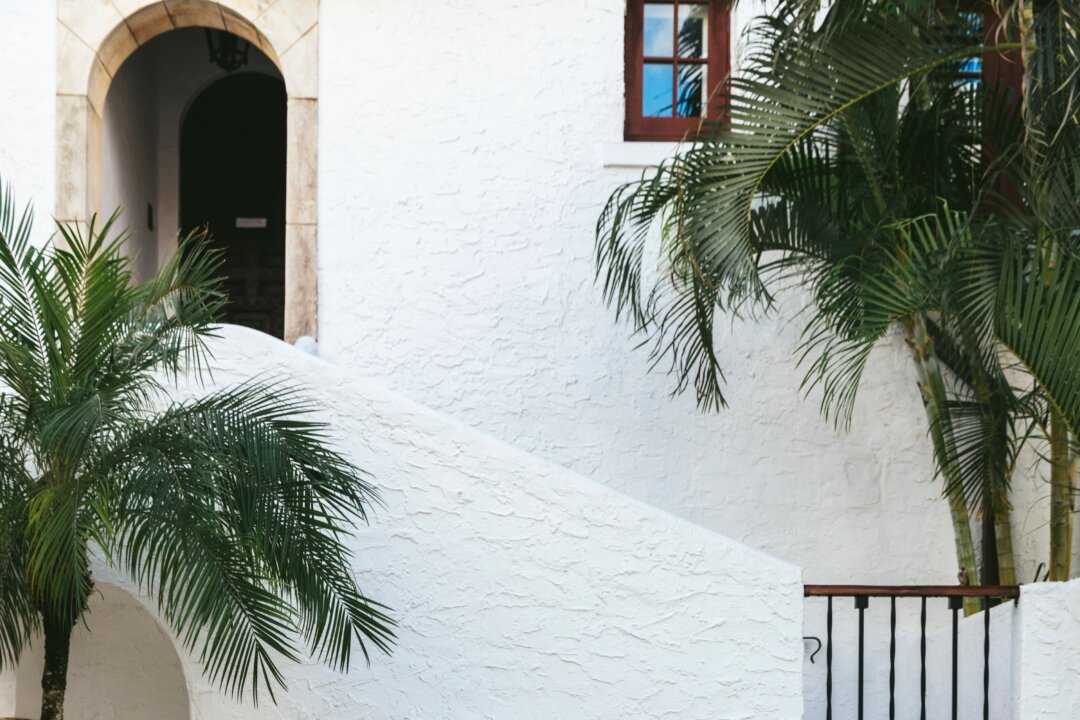 Via Coquina vignette styled by world-renowned Interior Designer Scott Snyder. (Courtesy of Via Coquina)