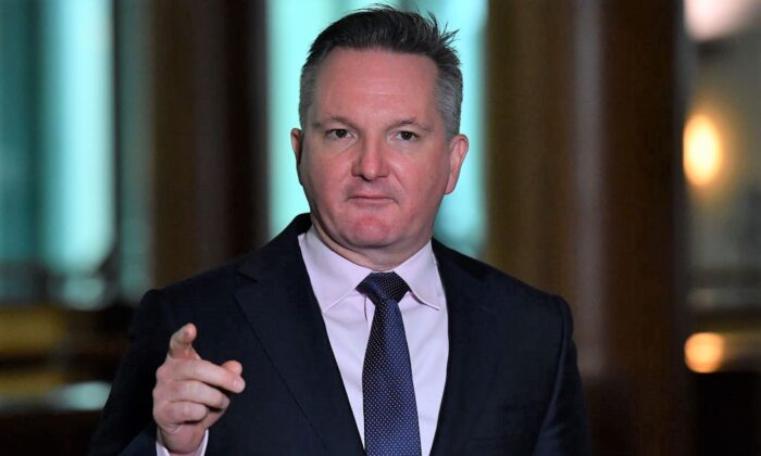 Minister for Climate Change and Energy Chris Bowen speaks to media during a press conference in the Mural Hall at Parliament House in Canberra, Australia, on June 23, 2021. (Sam Mooy/Getty Images)
