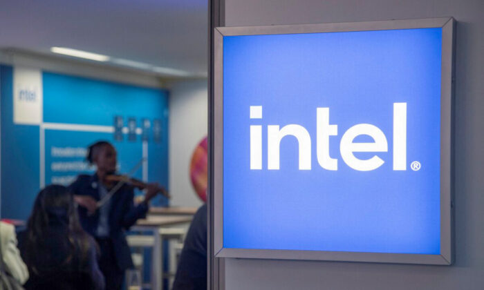 The Intel Corporation logo at a temporary office during the World Economic Forum 2022 (WEF) in the Alpine resort of Davos, Switzerland, on May 25, 2022. (Arnd Wiegmann/Reuters)