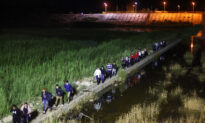 4.9 Million Illegal Aliens Crossed US Border in 18 Months Since Biden Took Office: Report