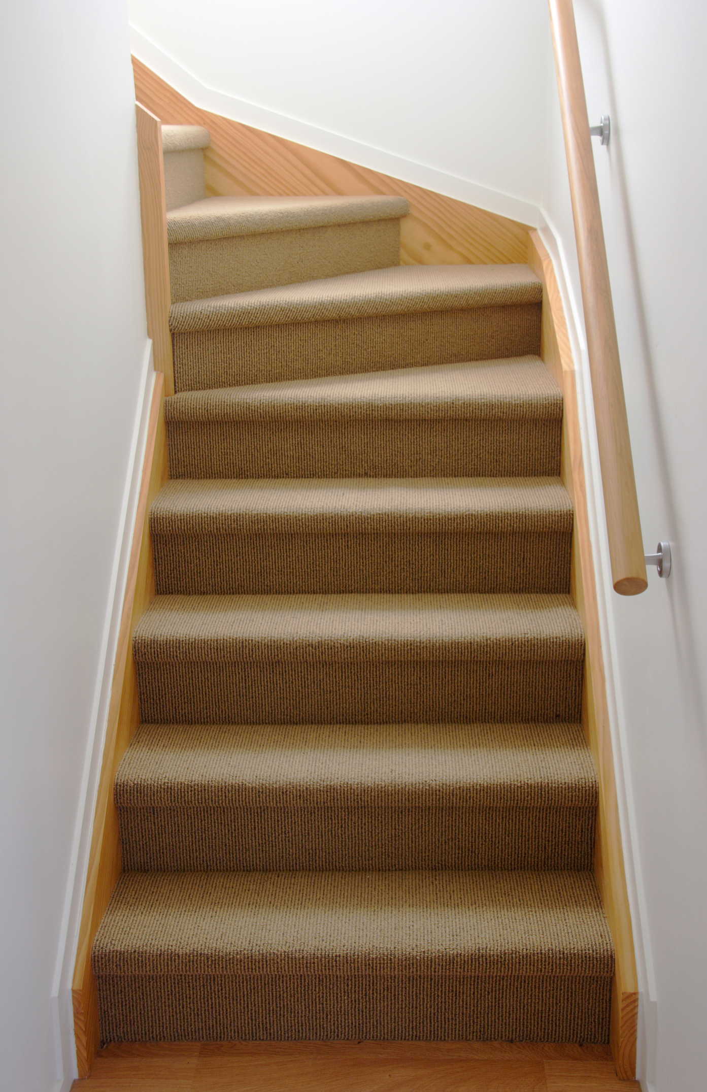 A basic handrail