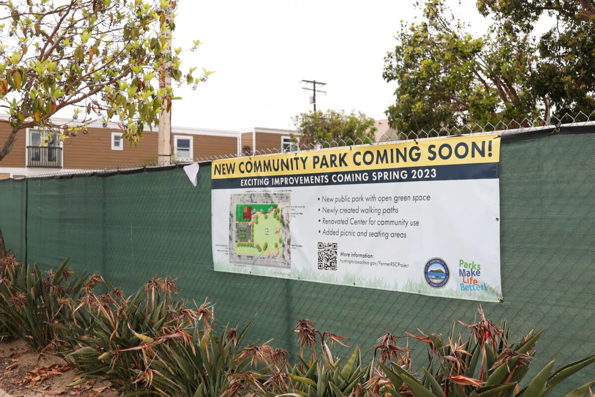 A new community park at the crossing of 17th Street and Orange Avenue in Huntington Beach, Calif., is under construction on June 10, 2022. (Julianne Foster/The Epoch Times)