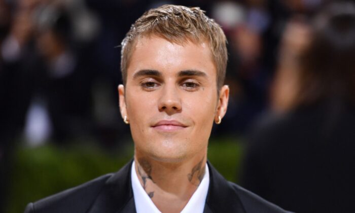 Canadian singer Justin Bieber arrives for the 2021 Met Gala at the Metropolitan Museum of Art in New York, on Sept. 13, 2021. (Angela Weiss/AFP via Getty Images)