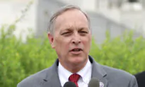 Republican Congressman Calls for McCarthy to Step Aside in Speaker Race as Opposition Grows
