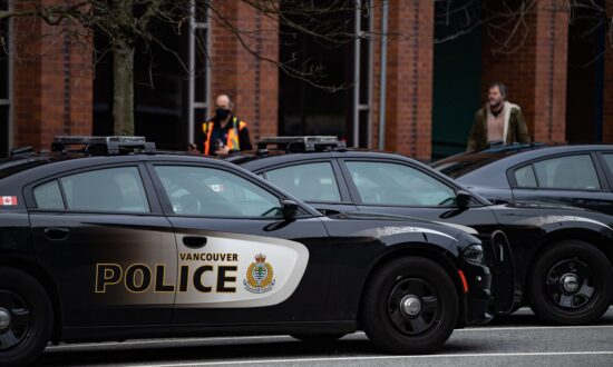 Man Stabbed Outside Downtown Vancouver Coffee Shop as Witnesses Watch