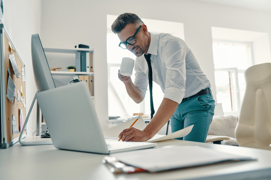 Severe anxiety and stress can lead to increased blood pressure, accelerated heart rate and other physical changes. (G-Stock Studio/Shutterstock)