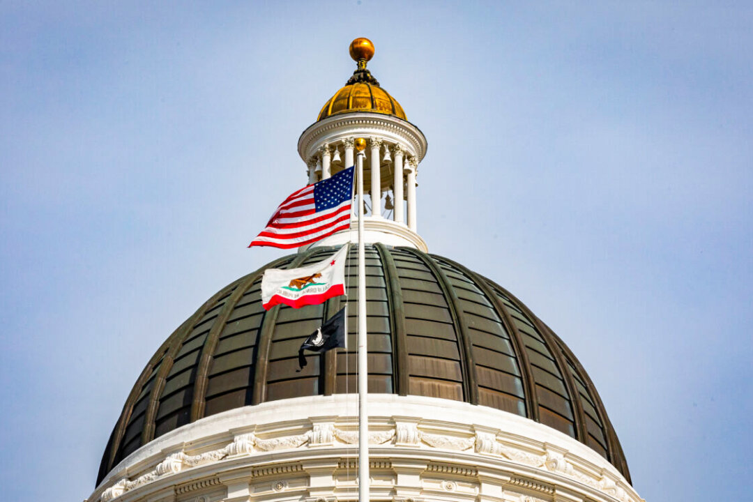 Dems Move to Make Abortion Constitutional Right in California