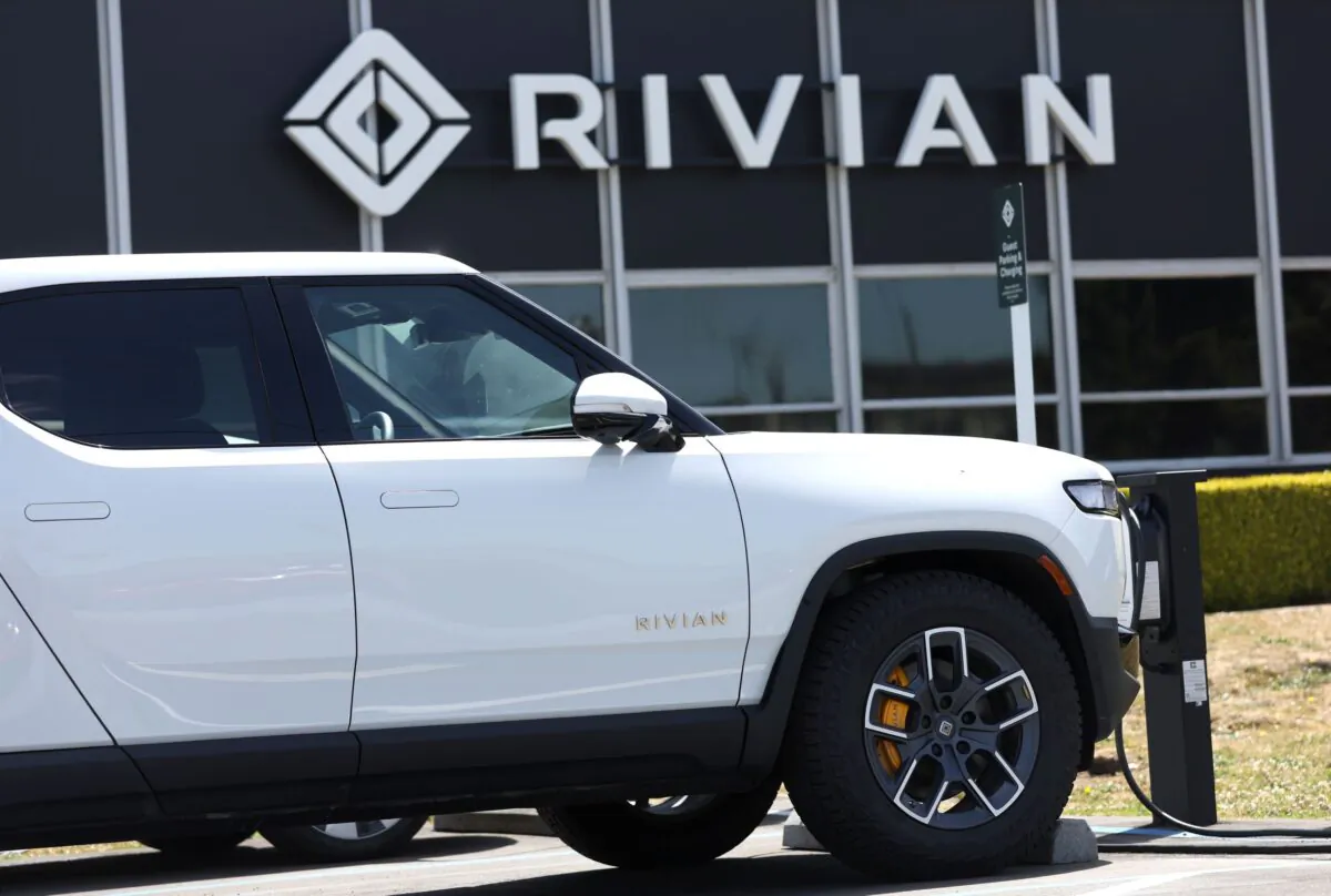 A Rivian electric pickup at a service center in South San Francisco on May 9, 2022. (Justin Sullivan/Getty Images)