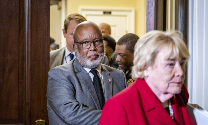 Rep. Bennie Thompson (D-Miss.) and Rep. Zoe Lofgren (D-Calif.) leave a hearing on the January 6th investigation in Washington on June 13, 2022. (Drew Angerer/Getty Images)