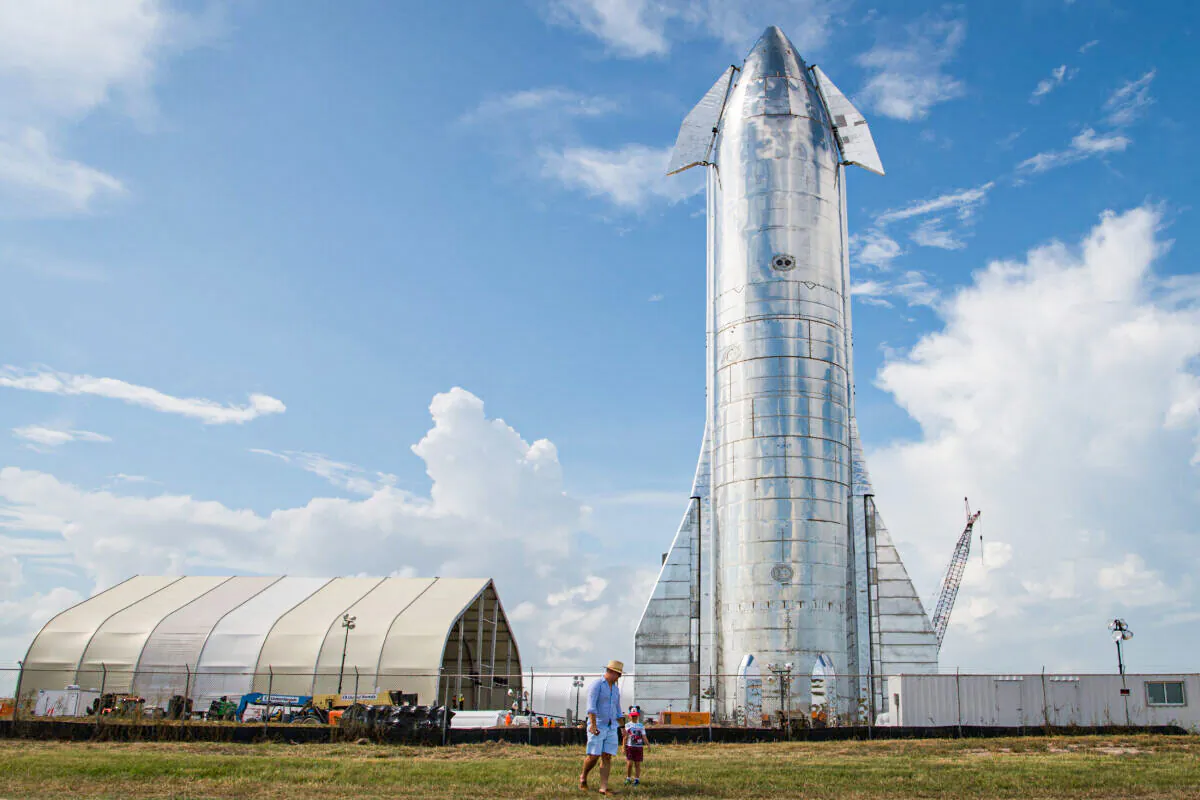 A prototype of SpaceX's Starship spacecraft is seen at the company's launch facility in Boca Chica, Texas, on Sept. 28, 2019. (Loren Elliott/Getty Images)