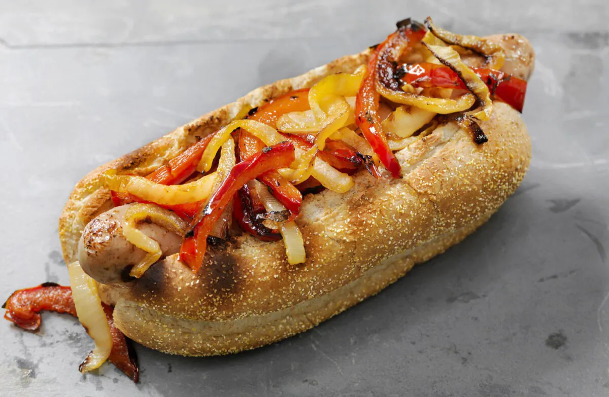 Sausage and Pepper Hero Sandwiches. (LauriPatterson/E+ via Getty Images)
