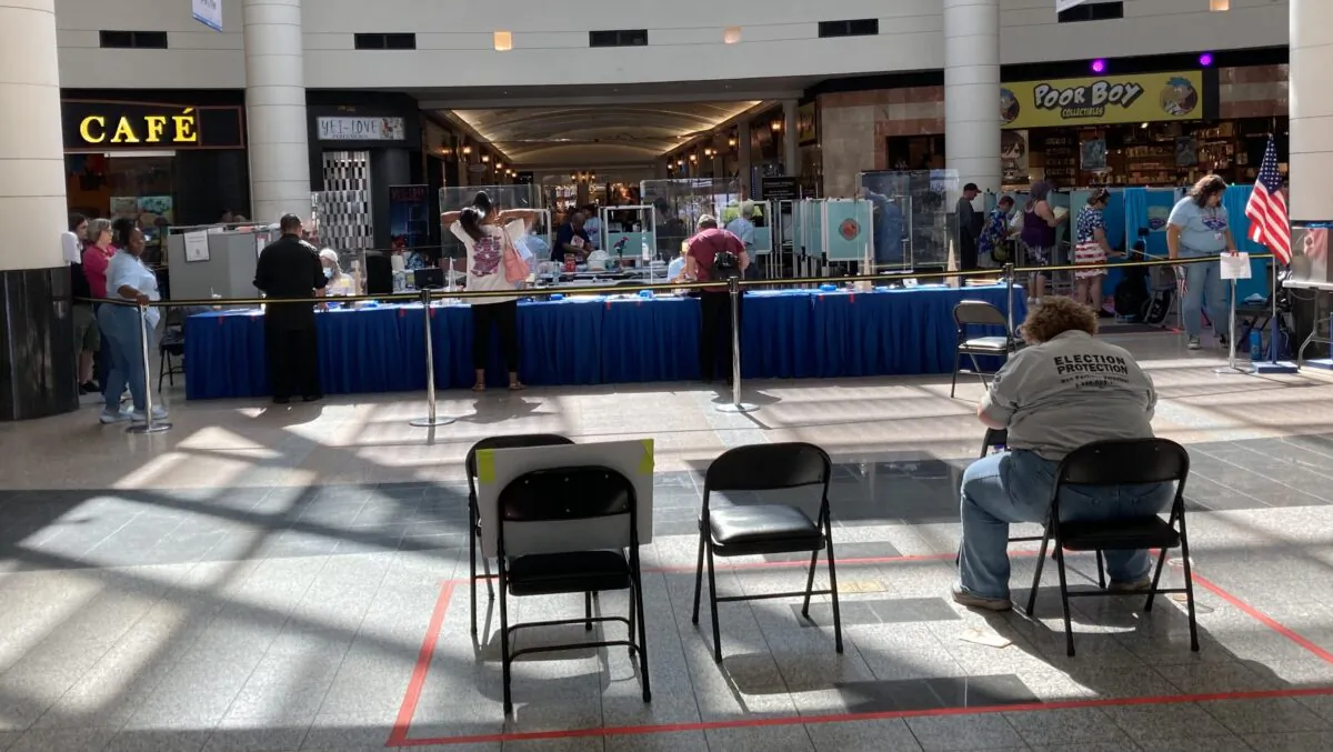 Las Vegas voters cast ballots at The Boulevard Mall in Nevada’s June 14, 2022 primary. (John Haughey/The Epoch Times)