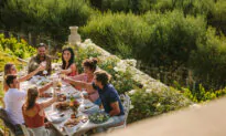 Summer Entertaining: How to Host a Successful, Stress-Free Fete