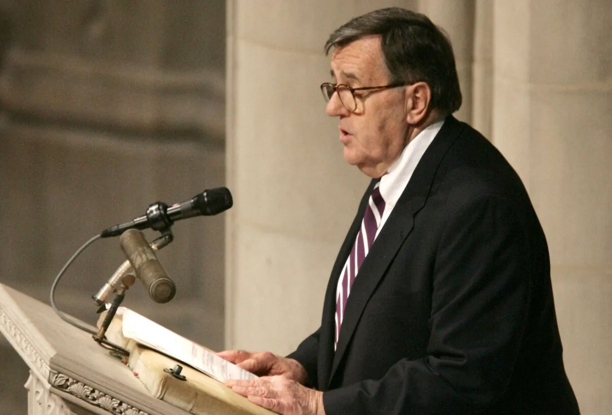 Mark Shields, a syndicated columnist and political analyst, speaks during a memorial service for the late U.S. Sen. William Proxmire at the National Cathedral in Washington, on April 1, 2006. (Haraz N. Ghanbari/AP Photo)