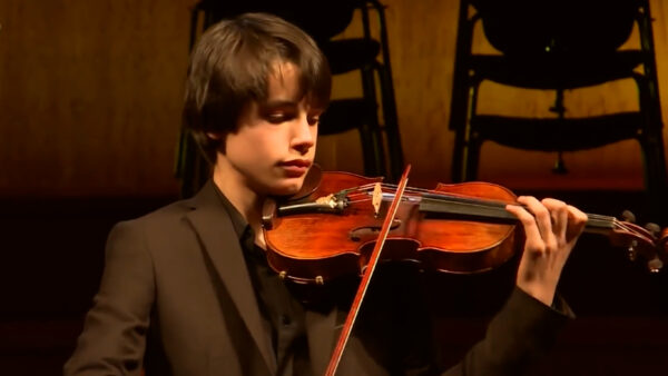 Sarasate: Zigeunerweisen | Violinist YuEun Kim